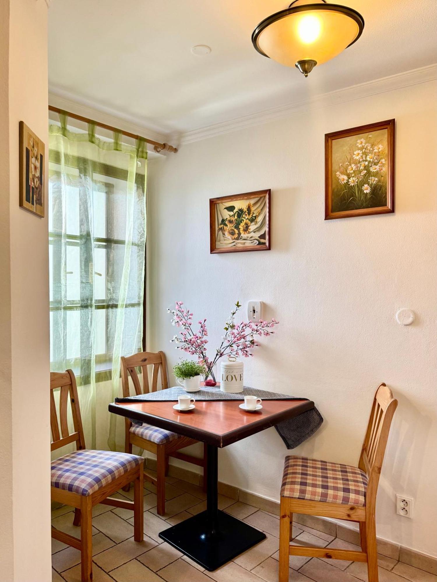 Apartmany Nerudova 36 Prague Exterior photo