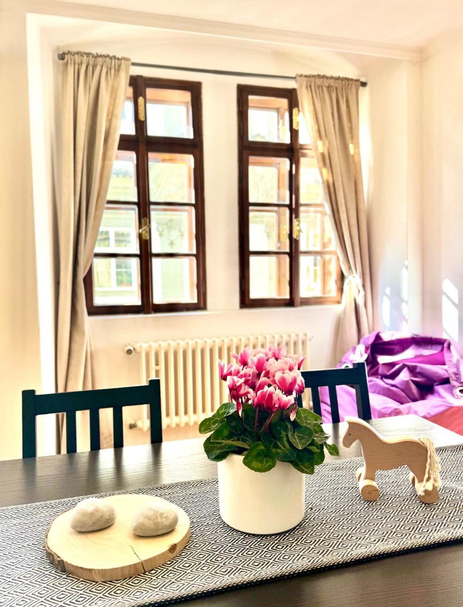 Apartmany Nerudova 36 Prague Exterior photo