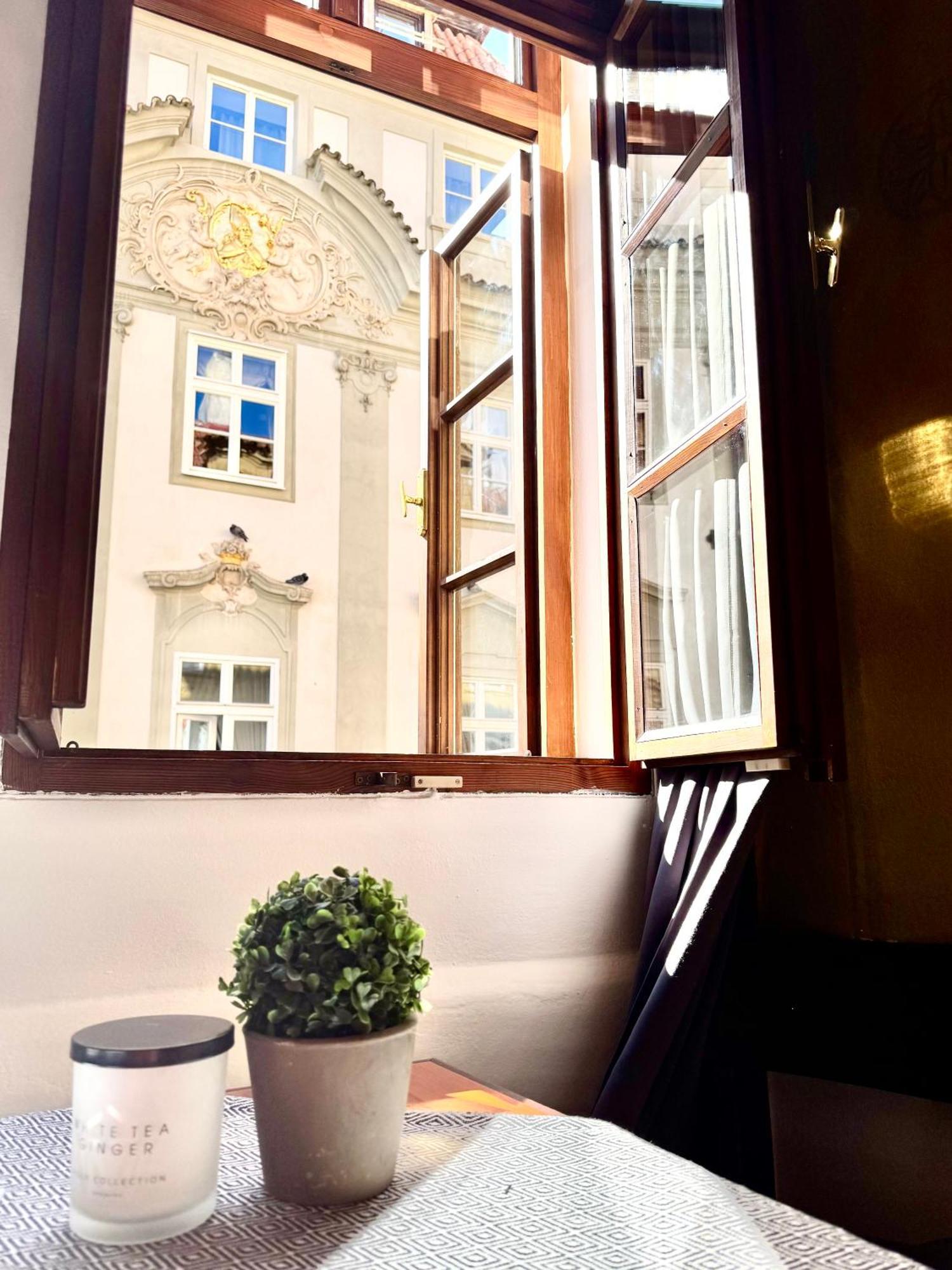 Apartmany Nerudova 36 Prague Exterior photo
